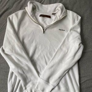 Men’s quarter zip sweater